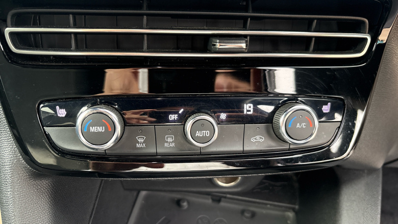 Vauxhall Mokka 100kW Ultimate 50kWh 5dr Auto Electric Hatchback